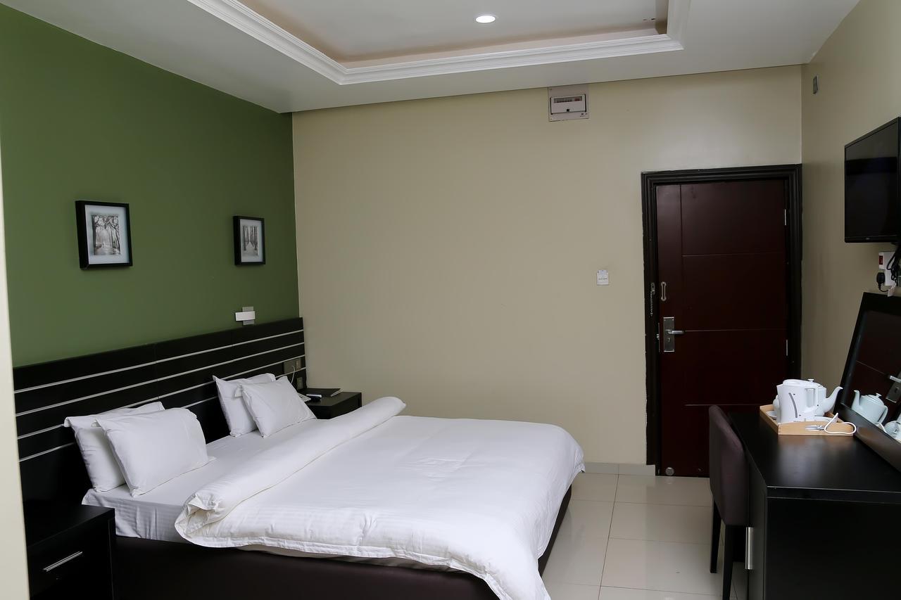Albertville Luxury Rooms Ilesa Exterior foto
